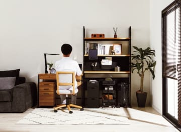 ニトリ、子どもの成長に合わせてレイアウトを変更できる学習机「シェルフデスク」発売