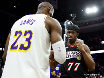 シクサーズのエッジコム、“幼い頃からの憧れ”レブロンは「バスケを始めた唯一の理由」