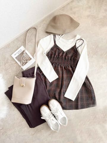 【ハニーズのブラウン】が大人可愛い！ ガバッと着るだけで冬っぽ♡「おしゃれトップス」