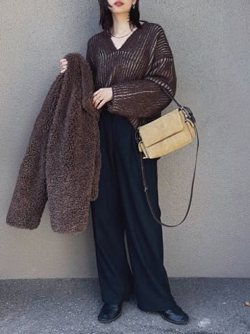 黒ワイドパンツ1本あれば忙しい大人の強い味方♡カジュアルすぎない！大人の最旬着回しコーデ