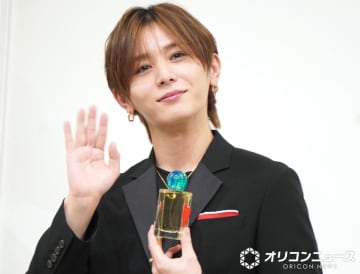 山田涼介、メンバーと過ごす時間に“ときめき”　知念侑李の誕生日に宅飲み「俺たちって仲良いな」