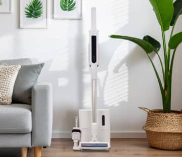 3万円を切る自動ゴミ収集ドック付き掃除機、エディオン