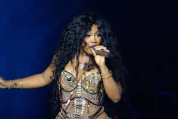 シザ、米ホワイトハウスが宣伝目的でアーティストをレイジ・ベイトしていると非難「邪悪で退屈」