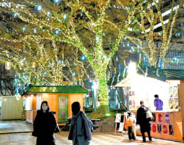 県都彩るクリスマスの輝き　千葉市中央公園でマーケット　祝祭の光、街角照らし　【2025師走スケッチ】