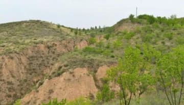 中国で2000年以上前の世界最古の「高速道路遺跡」約13キロを発見