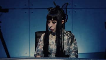 「“蜂の巣”になるところでした」プリンセス天功、アラブの王に招かれ命の危機!