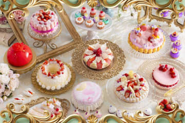 ヒルトン大阪「マリー・アントワネット」着想いちごビュッフェ、“真珠輝くドレス”のケーキなど