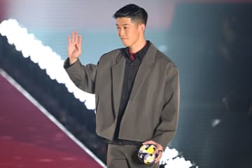 鹿島の守護神・早川友基が今季J1のMVP！　日本代表としても活躍…GKの受賞は15年ぶりの快挙