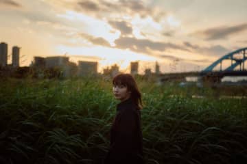 サカグチアミ、移籍後初のデジタルEP『名前』リリース決定。奥田民生ら参加