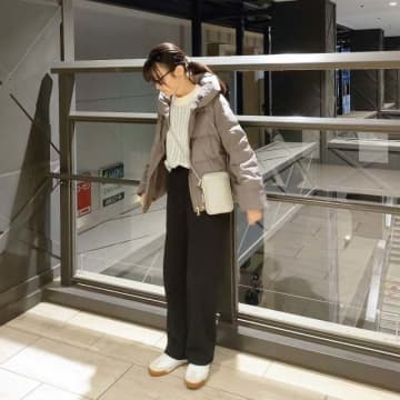 冬の飛行機、何着る？ あったかくて楽ちんな女性の服装8選