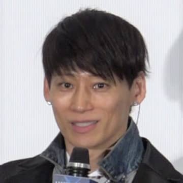 UVERworld・TAKUYA∞「ツンツンしてますね俺に」　小さい頃から“変わったな”と思うメンバーを明かす