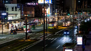 浪速のランドマークが見守るチンチン電車～阪堺電車が走る町・阿倍野～ニッポンを歩こう174