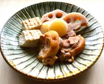 豚足は「血」と「水」を補って肌の乾燥改善に威力を発揮【健康長寿に役立つ高齢薬膳】