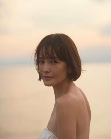 「おっきくなりましたね！」梨花、“14歳イケメン息子”にキスをねだる姿に反響「このラブラブ感」