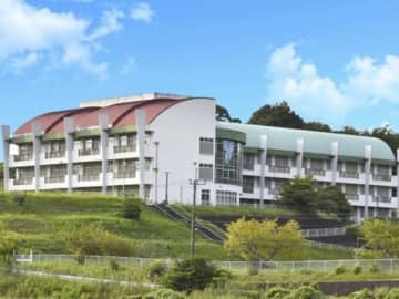 開校から20年あまりで廃校となった小学校を「宿泊施設」にリノベ　給食も　マイナビ