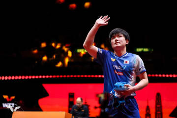 張本智和、悲願の戴冠を狙うエースが語る激闘「1球1球、課題をクリアする気持ち」　次戦は“天敵”との大一番「2位の壁を超えて優勝へ」【WTTファイナルズ香港】