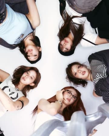 LE SSERAFIM、グループ“最短記録”を更新！『SPAGHETTI』がSpotifyで1億回再生突破