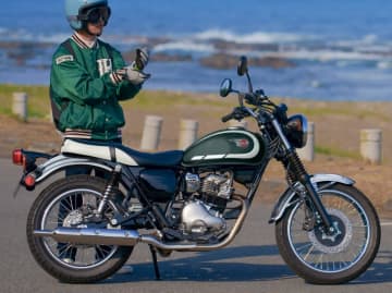 「W230 / MEGURO S1」が最優秀金賞を獲得　カワサキが日本バイクオブザイヤー2025の結果を発表