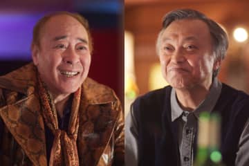 往年のロックスター（モト冬樹）が会いたいと願うのは、かつてのバンドメンバー（相島一之）…心温まる友情物語『介護スナックベルサイユ』