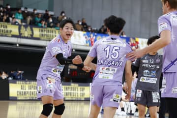 レーヴィス栃木が辛勝… 京都産業大は2セット奪取もアップセットならず【天皇杯2025】