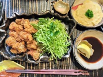 牡蠣フライ！牡蠣フライにつけるもの！4種！タルタルソース、パセリの代わりにコレも美味！