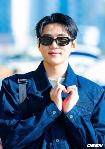 【PHOTO】DKZ ジェチャン、海外スケジュールのため中国へ出国