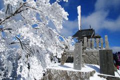 【奈良交通】「三峰山」・「高見山」行き霧氷バス運行―高見山行き霧氷バスを、2026年は平日も運行します―