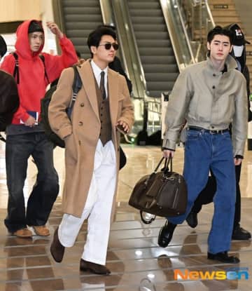 【PHOTO】ENHYPEN「MUSIC BANK」日本公演のため出国