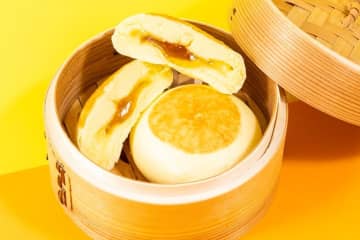 森永製菓監修「バター香るホットケーキまん」をファミマで、ふんわり生地に中からとろ～りシロップ