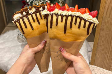 クレープ専門店「クレープとエスプレッソと」大阪・高槻にオープン、“甘酒クリーム×苺”の限定メニュー