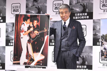 舘ひろし　石原裕次郎さんとの秘話明かす「芝居に関してはいい加減」「２人でトイレのそばで…」