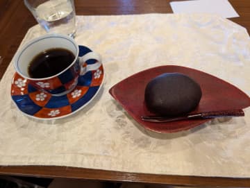 【和歌山市】80歳現役ウェイターさんの元気の秘訣は羅漢果