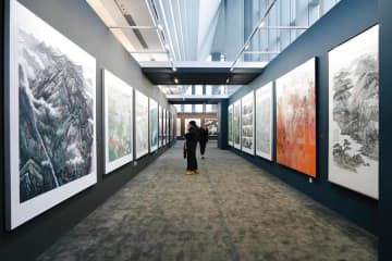 シルクロードの文脈を伝える　西安美術の展覧会、北京で開幕