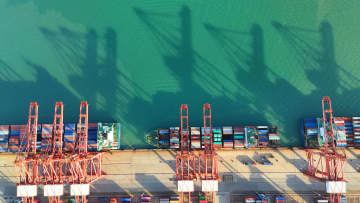 中国の貿易額、10カ月連続で増加維持