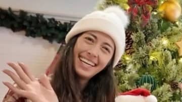 森泉 豪華自宅に飾った”センス抜群”手作りクリスマスツリーを披露！母と7歳娘とデコレーションを楽しむ姿に「海外のアットホームなおうちみたい」