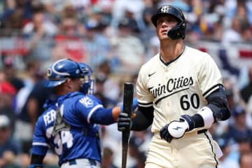 ツインズで今季１６試合出場の２メートル超え長距離砲がＮＰＢ移籍へ