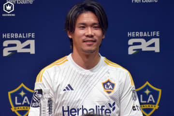 「最初はbe動詞も分からない状態で…」MLS挑戦2季目終えた山根視来が回想…都内でファン50名と交流