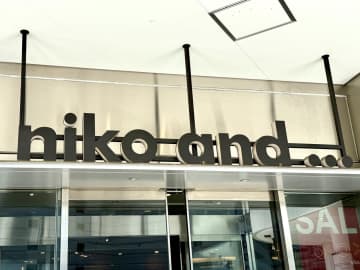 大人が似合う“カーキ色”!【niko and ...】で狙いたい♡「シャレ見えアウター」