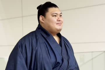 【大相撲】大の里の九州場所千秋楽休場は是か非か？　臥牙丸氏は断言「正解。ヘタしたら引退」