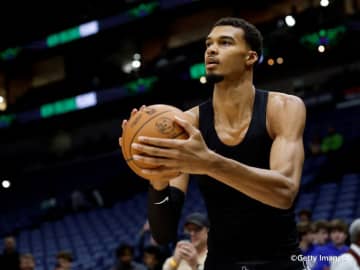 スパーズのウェンバンヤマ、サンダーとのNBAカップ準決勝で約一カ月ぶりの復帰か