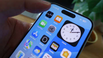 後期高齢者の“アプリ利用数39個”に驚き！　一部ジャンルは若者より多い結果に