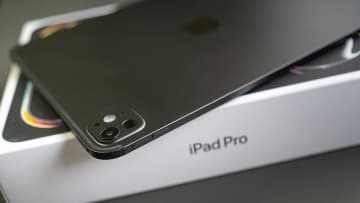 iPadがシェア61.7％で圧勝！　2025年上期タブレット市場は“iPad一強”が加速