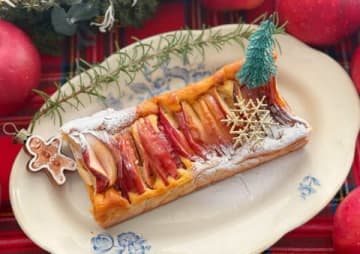 クリスマスに作りたい！甘酸っぱさがたまらない「りんごのチーズケーキ」