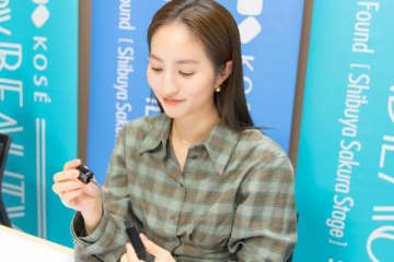 堀田茜が明かす“盛れるメイク”の研究・こだわり「『世界の果てまでイッテQ！』のロケはセルフメイクなので…」