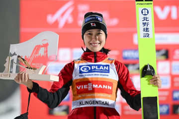 強すぎる日本27歳女子に喝采「頼もしい」　五輪金へ進撃…4/7制す「安定感に圧巻です」