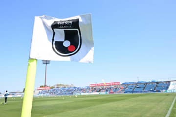 半年限定の新ユニに「懐かしさを感じる」　オマージュの1着…”差し色”採用「カラフルでいい感じ」