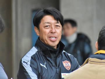 今季で退任の清水エスパルスユース澤登監督、ラストゲームを勝利で飾れず「間違いなく私の責任」