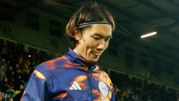 「彼はサッカーができない」「毎試合スターにはなれない」28歳日本代表選手、オランダ名門で辛辣評価も監督は擁護