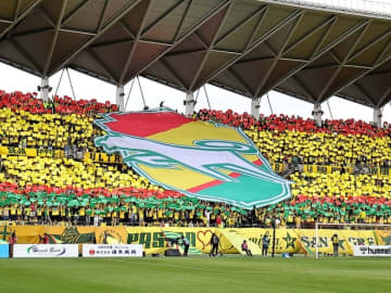 「おかえりー」「オリジナル10復活」悲願達成の千葉、17年ぶりのJ1復帰にネット沸騰！「本当に長かった」「応援し続けてきて良かった」