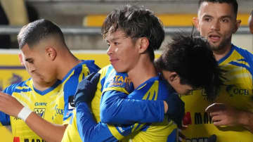 「27歳日本人はベルギーリーグで最も賢い選手のひとり」日本人7人所属チームと対戦する相手監督が警戒